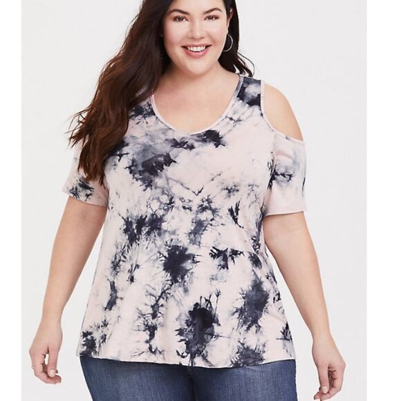 Torrid blush pink grey cold shoulder tie dye top - Picture 5 of 11
